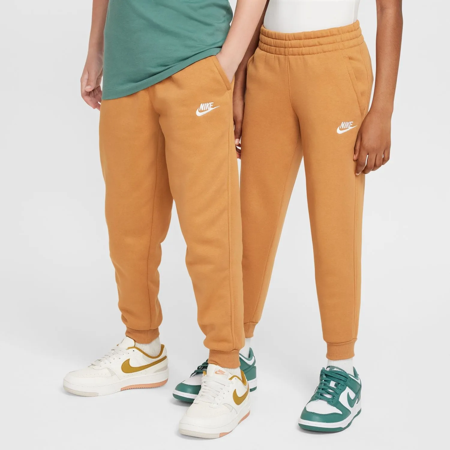 Club Fleece Jogger – Youth