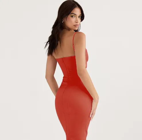 Mila - Figure flattering party dress