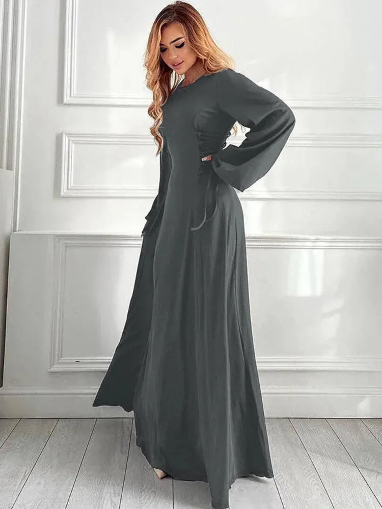 Minxie - Flattering dress with drawstring detail