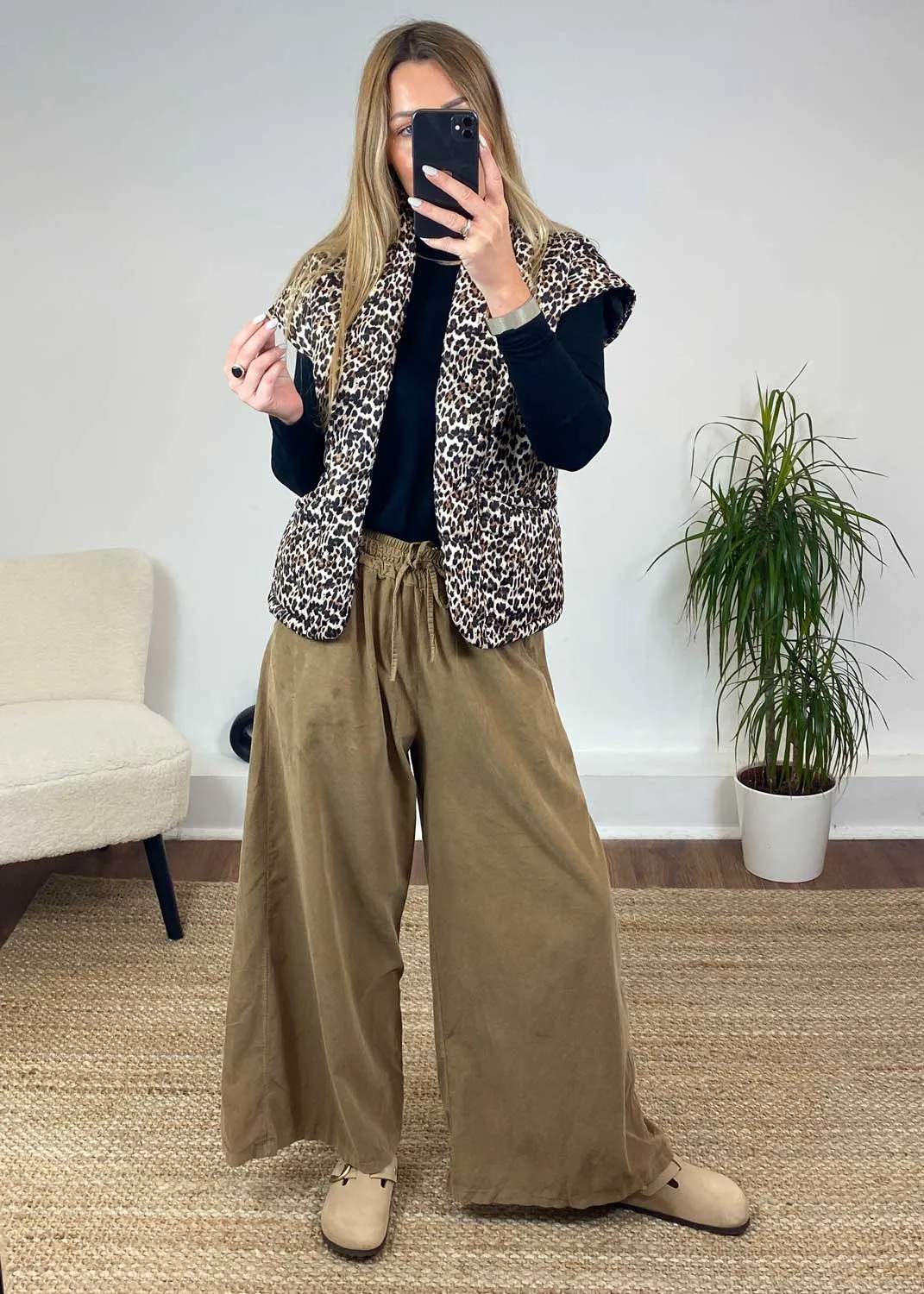 Misty Cord Wide Leg Pants in Camel