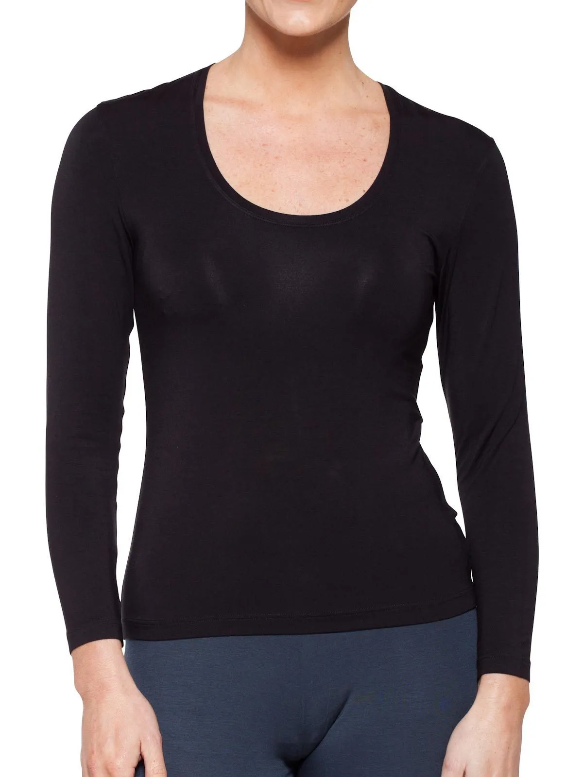 Tani - Scoop Neck Long Sleeve