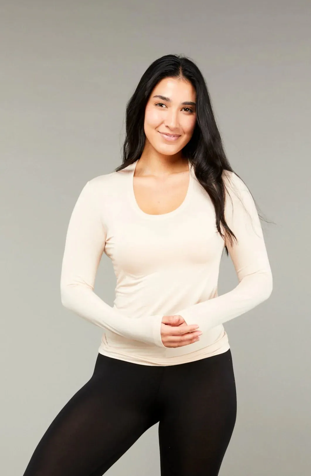 Tani - Scoop Neck Long Sleeve