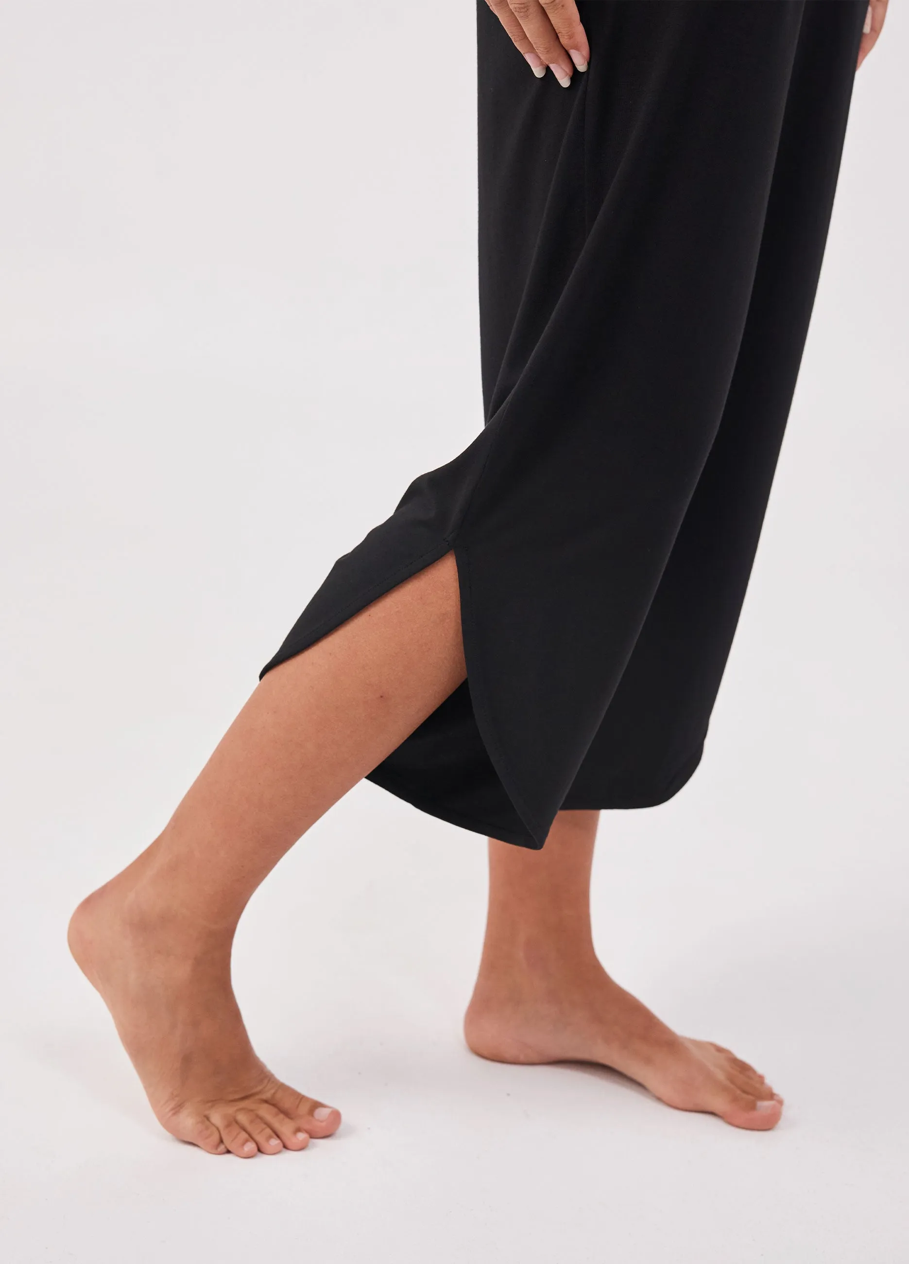 The Curve Hem Pant - Black