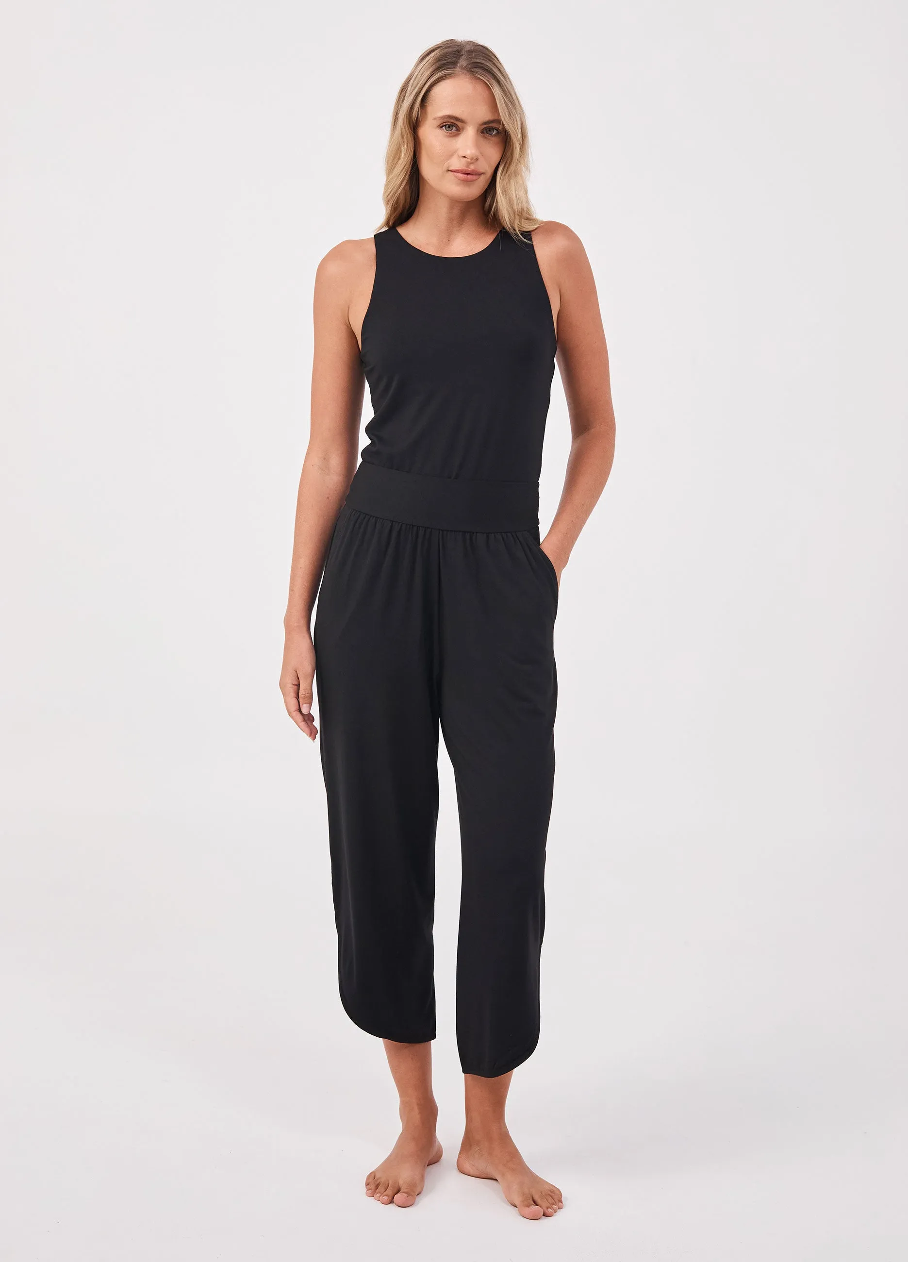 The Curve Hem Pant - Black