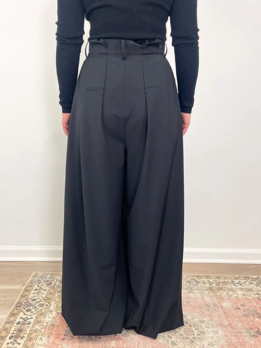 Tropical Wool Walker Wide Leg Pant in Black